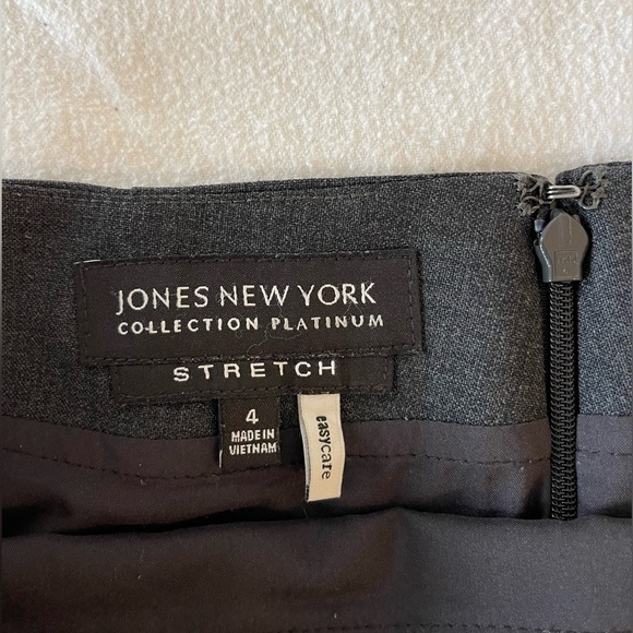 Dark blue-grey women’s suit size 4 - Picture 5 of 6